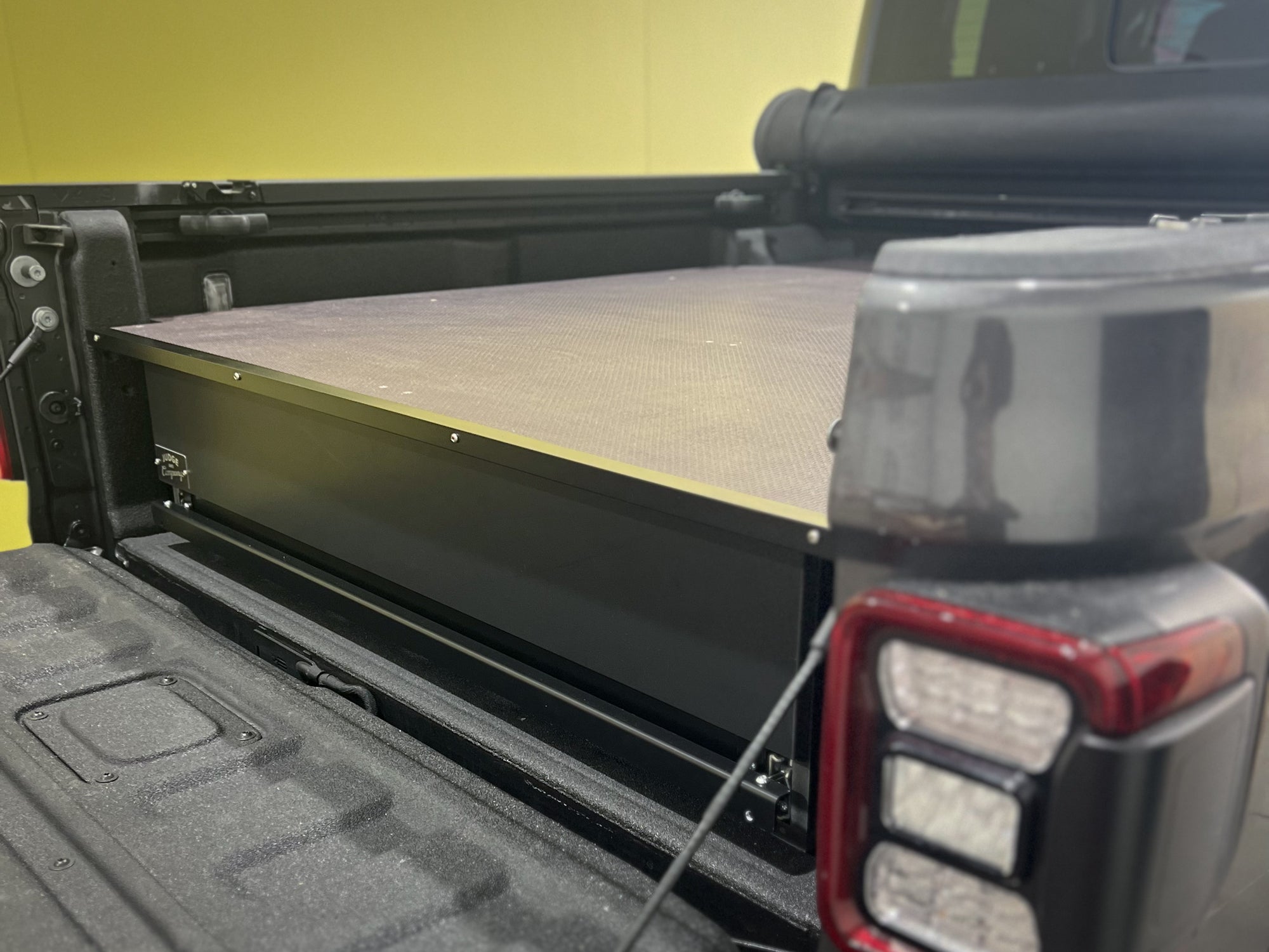 EXTRA Drawers – Big Storage For Big Trays