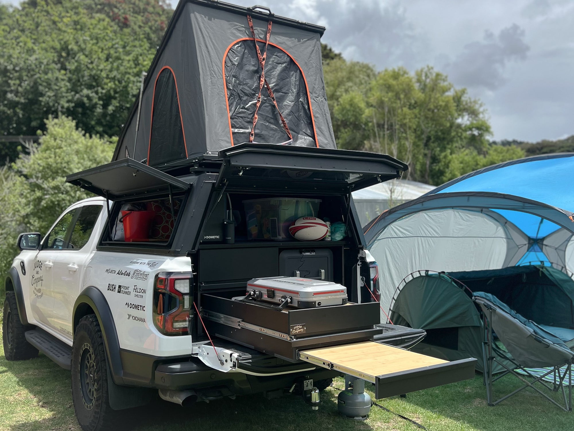 CAMP-WAGON
